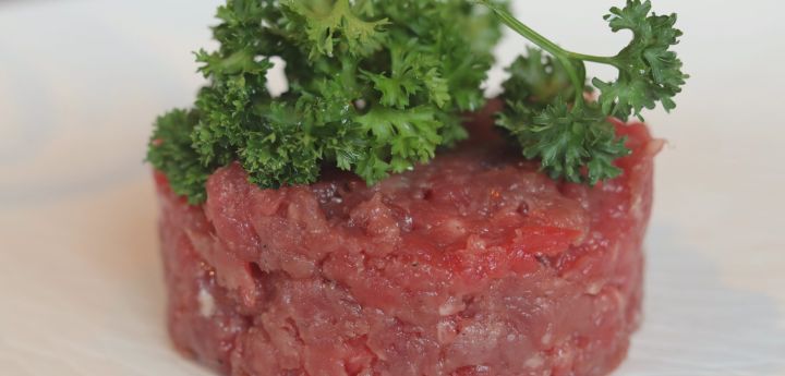 huwyler-metzgerei-partyservice-beinwil-auw-spezialitaeten-photo-1546010361-3b7b468209e3
